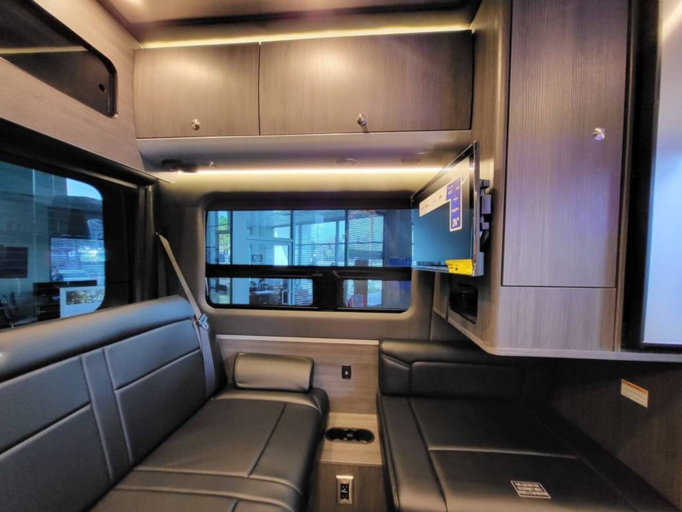 A photo of this 2025 Airstream Interstate 19