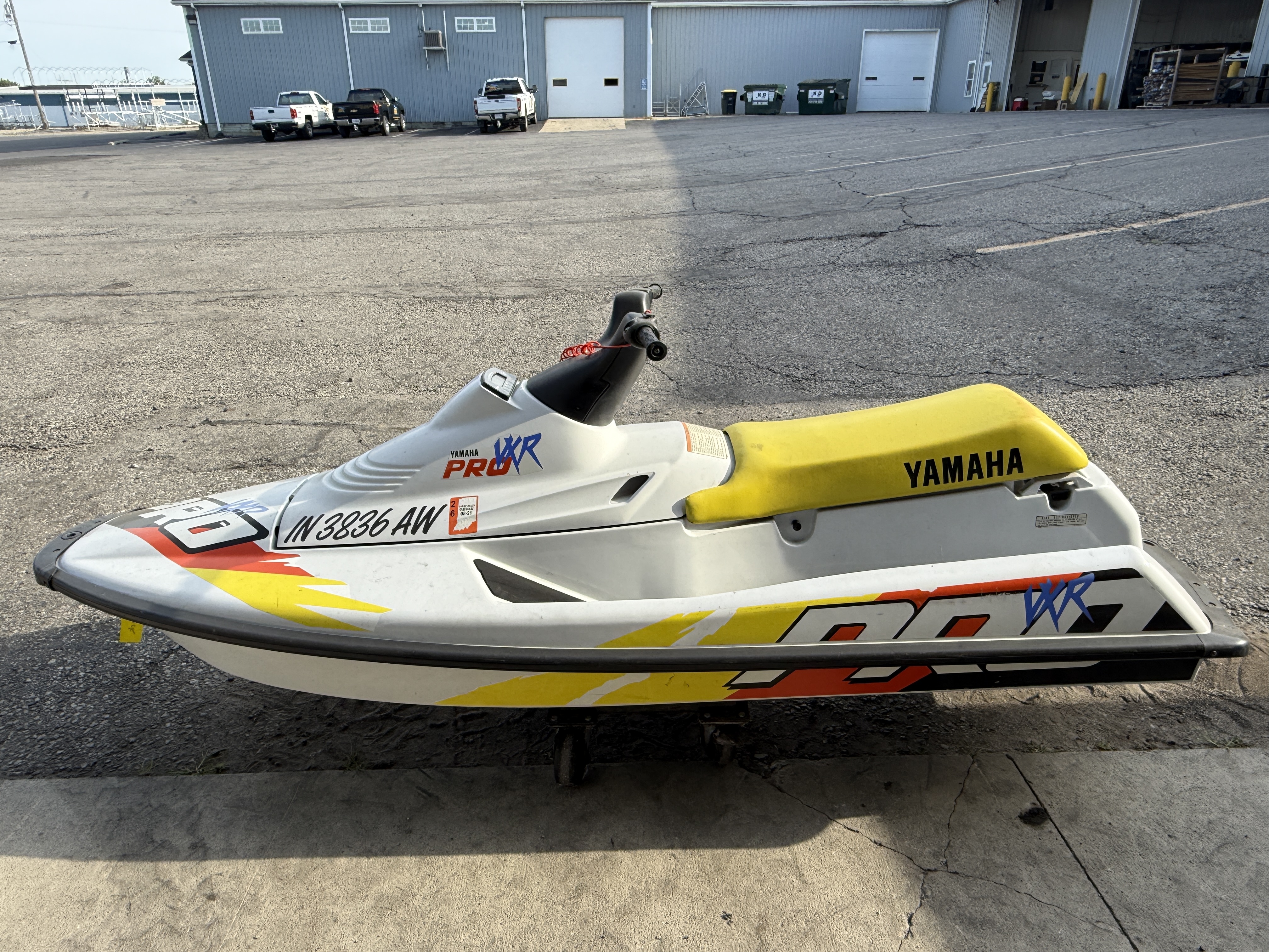 1993 Yamaha Waverunner Pro VXR in angola IN