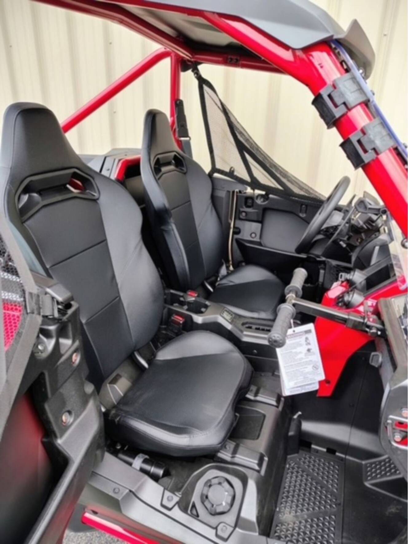 A photo of this 2026 Honda® Talon 1000X FOX Live Valve