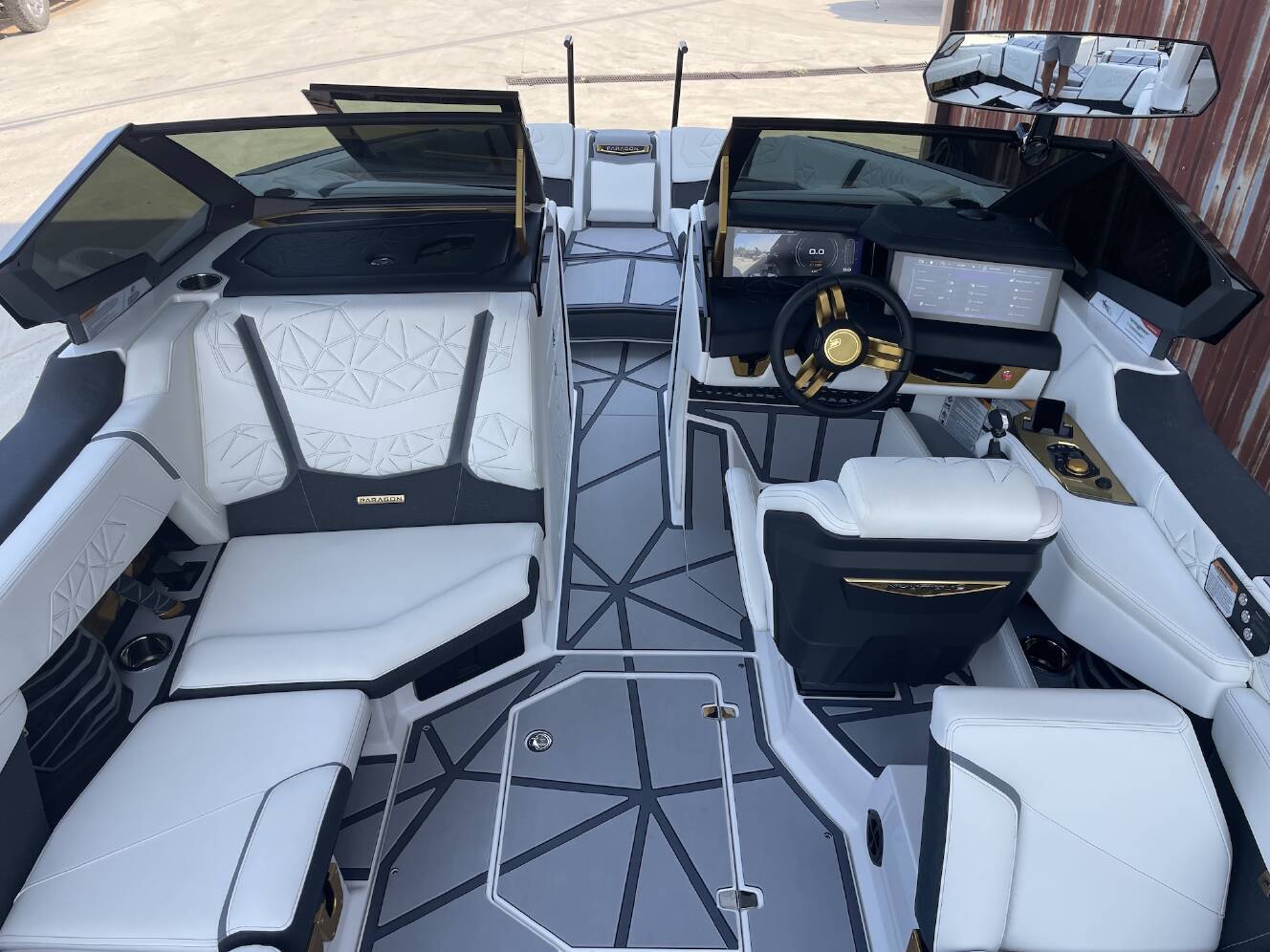 A photo of this 2026 Nautique Paragon