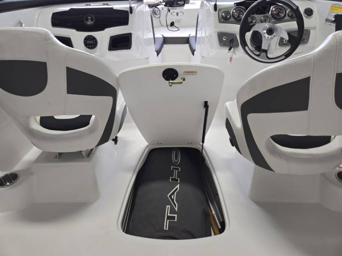 A photo of this 2022 Tahoe® 200 S