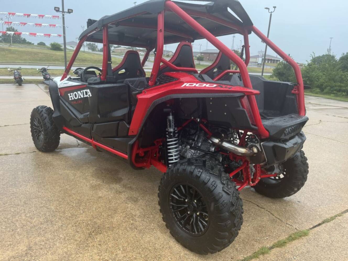 A photo of this 2023 Honda® Talon 1000X-4 FOX Live Valve