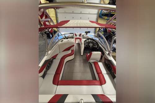 2006 Moomba MOBIUS LSV in minot ND