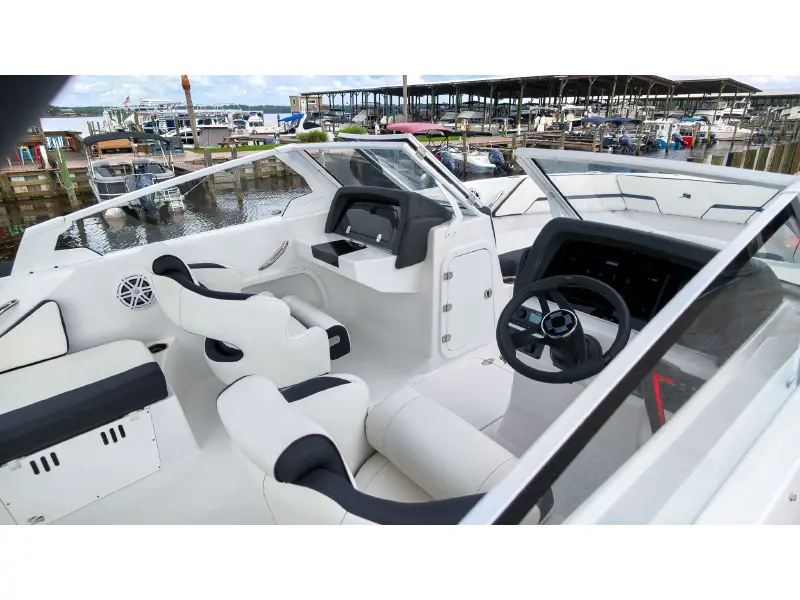 2027 Stingray 20 SBX