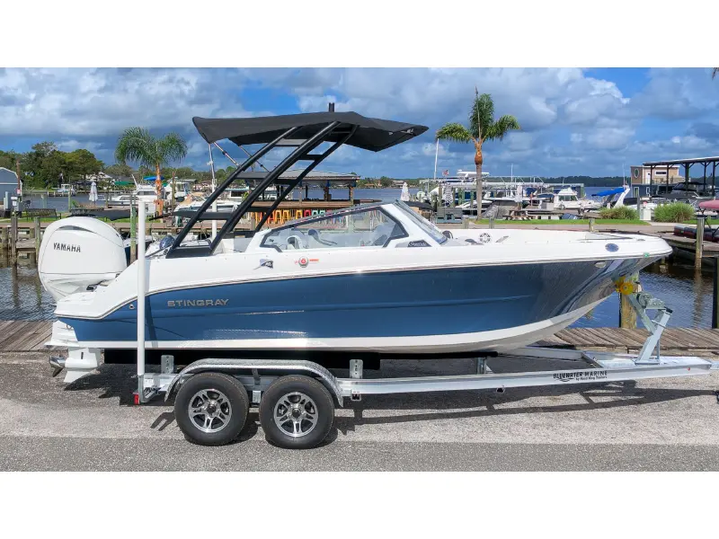 2027 Stingray 20 SBX