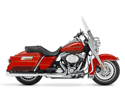 2013 Harley-Davidson Road King in Winterville, NC