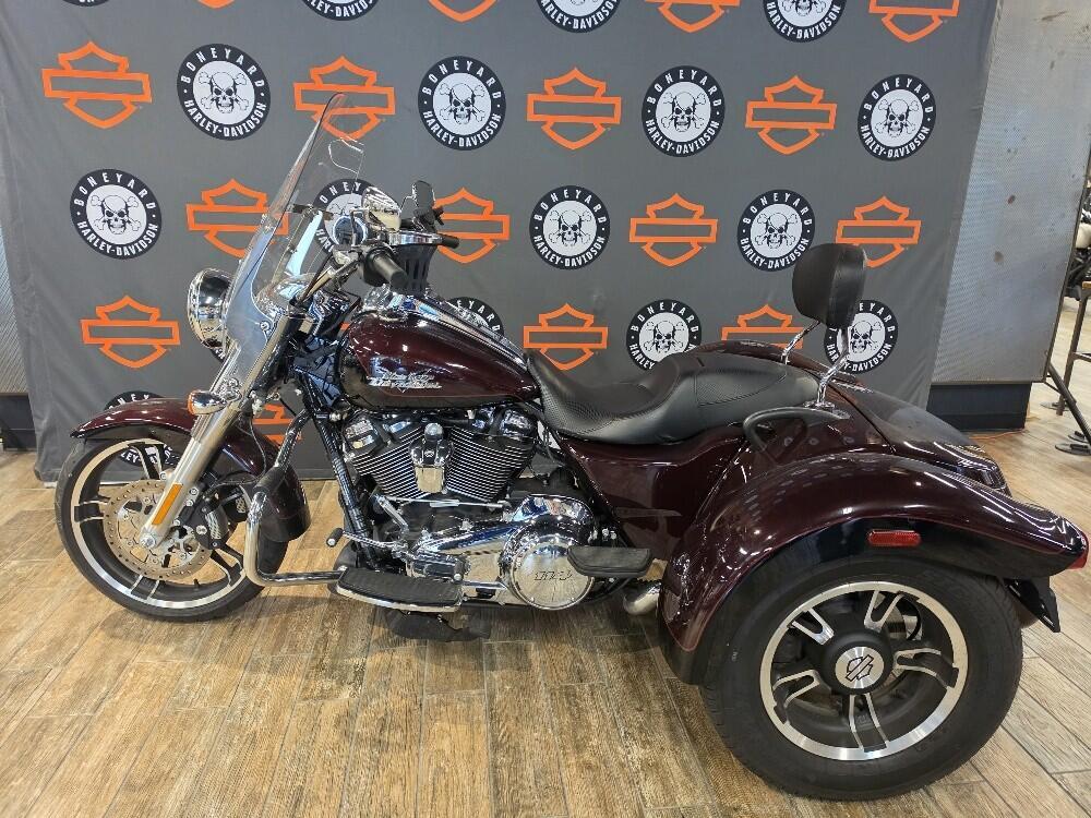 2022 Harley-Davidson Freewheeler in Winterville, NC