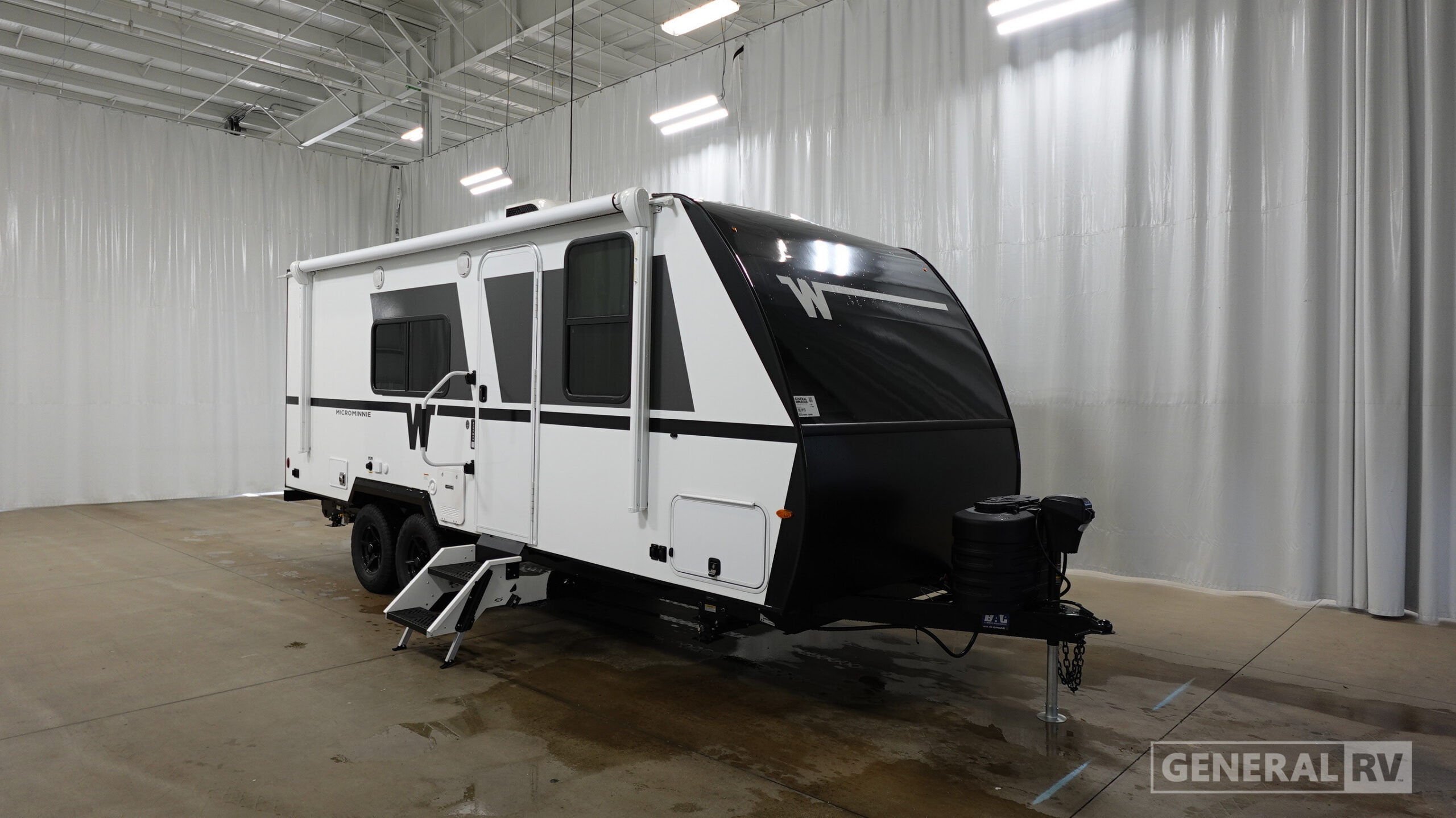 2027 Winnebago MICRO MINNIE 2200MBH in orange park FL