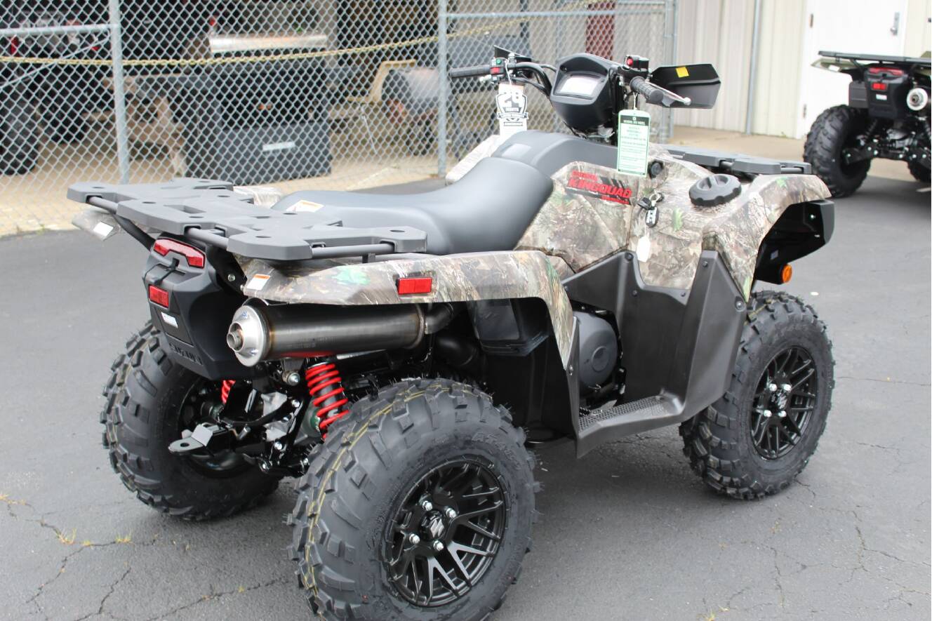 A photo of this 2026 Suzuki KingQuad 500AXi Power Steering SE Camo