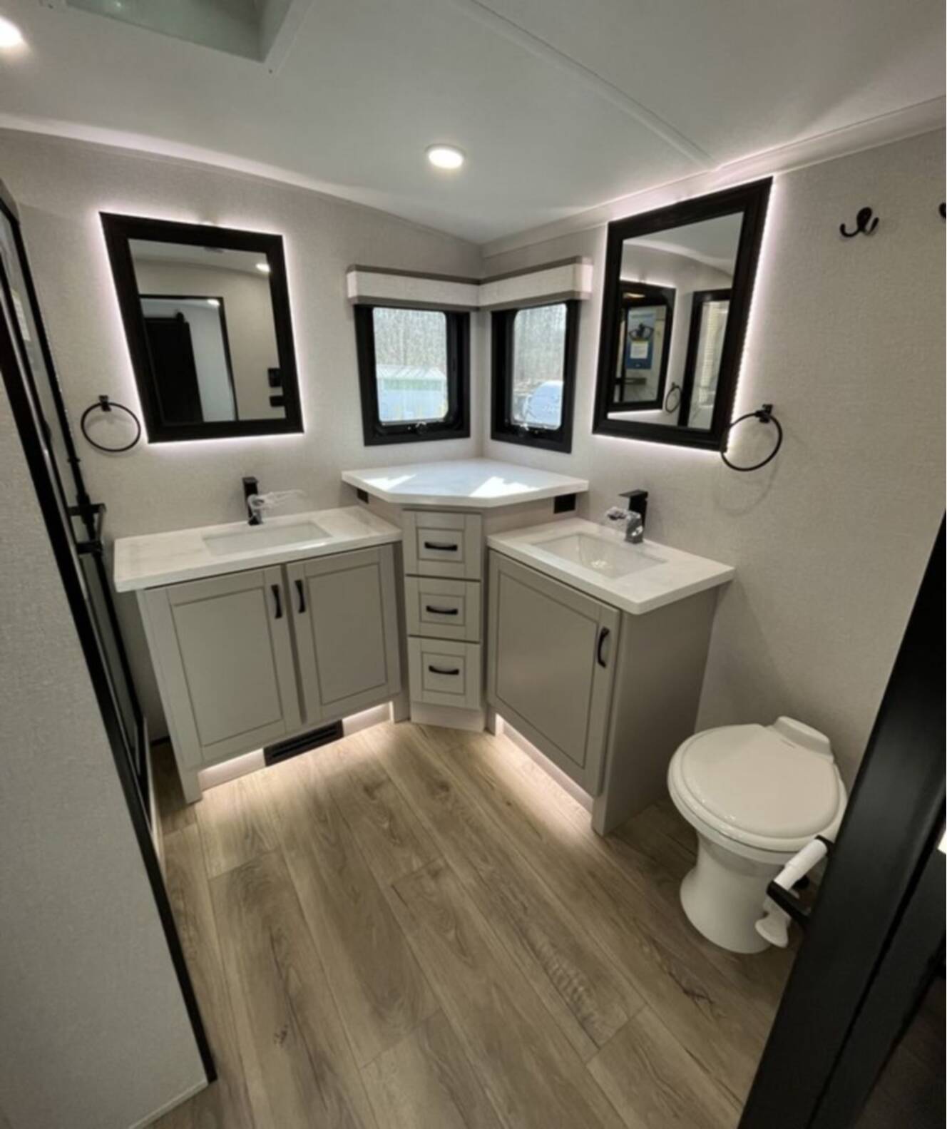 A photo of this 2026 Jayco Fifth Wheels North Point 382FLRB