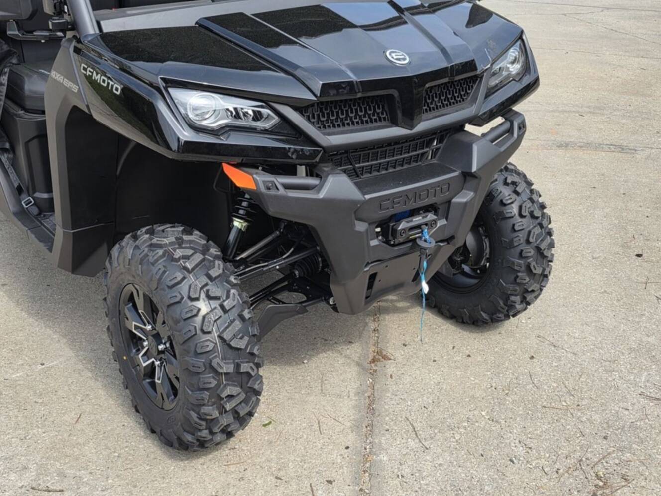 A photo of this 2026 CFMOTO UFORCE 1000 XL