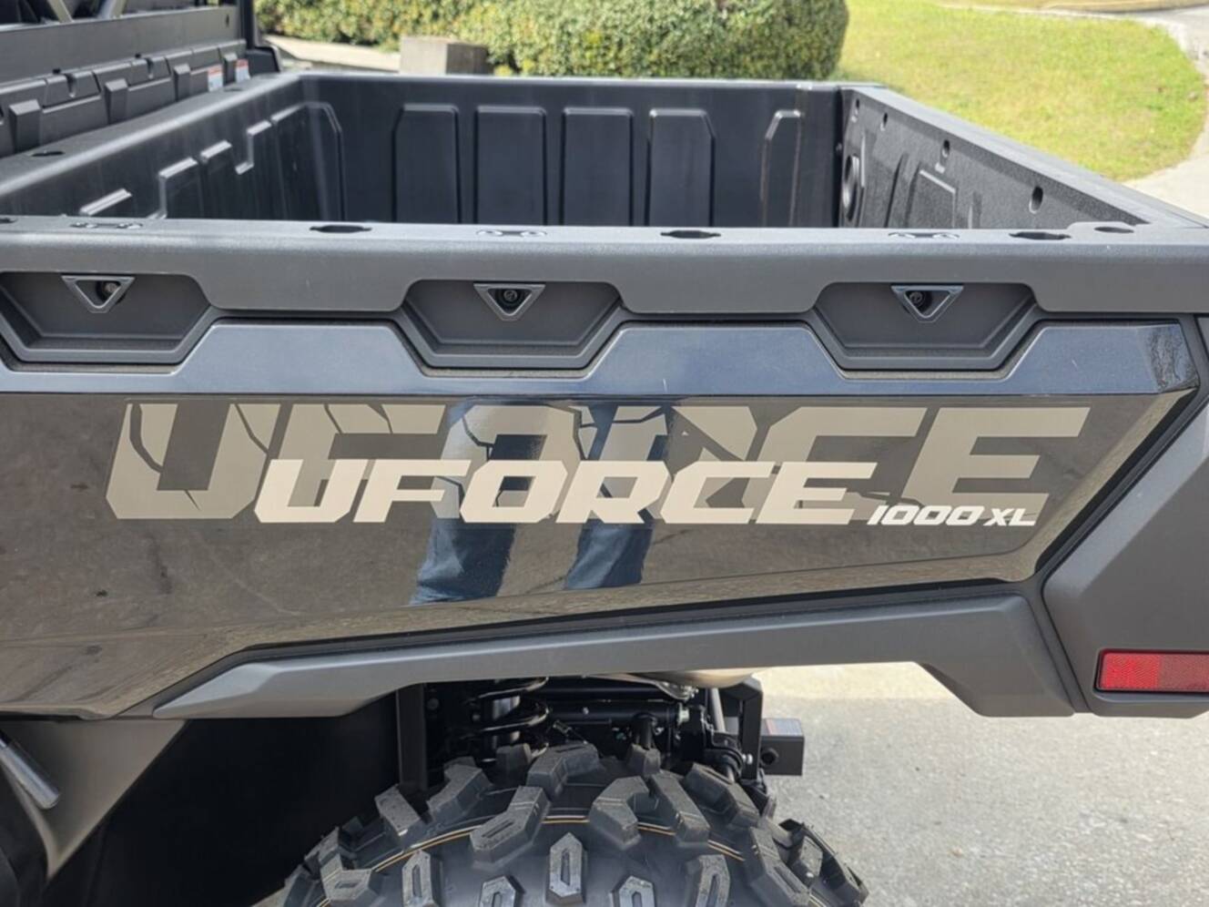 A photo of this 2026 CFMOTO UFORCE 1000 XL