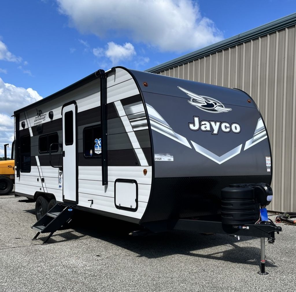2027 Jayco Jay Flight 210QB in erie PA