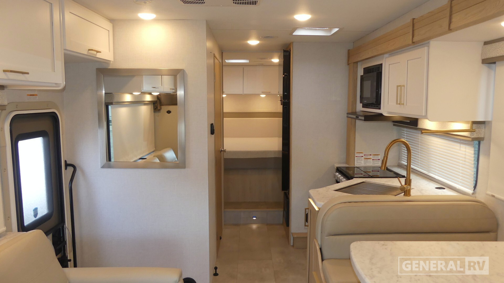 2026 Thor Motor Coach CHATEAU 28Z in fort myers FL