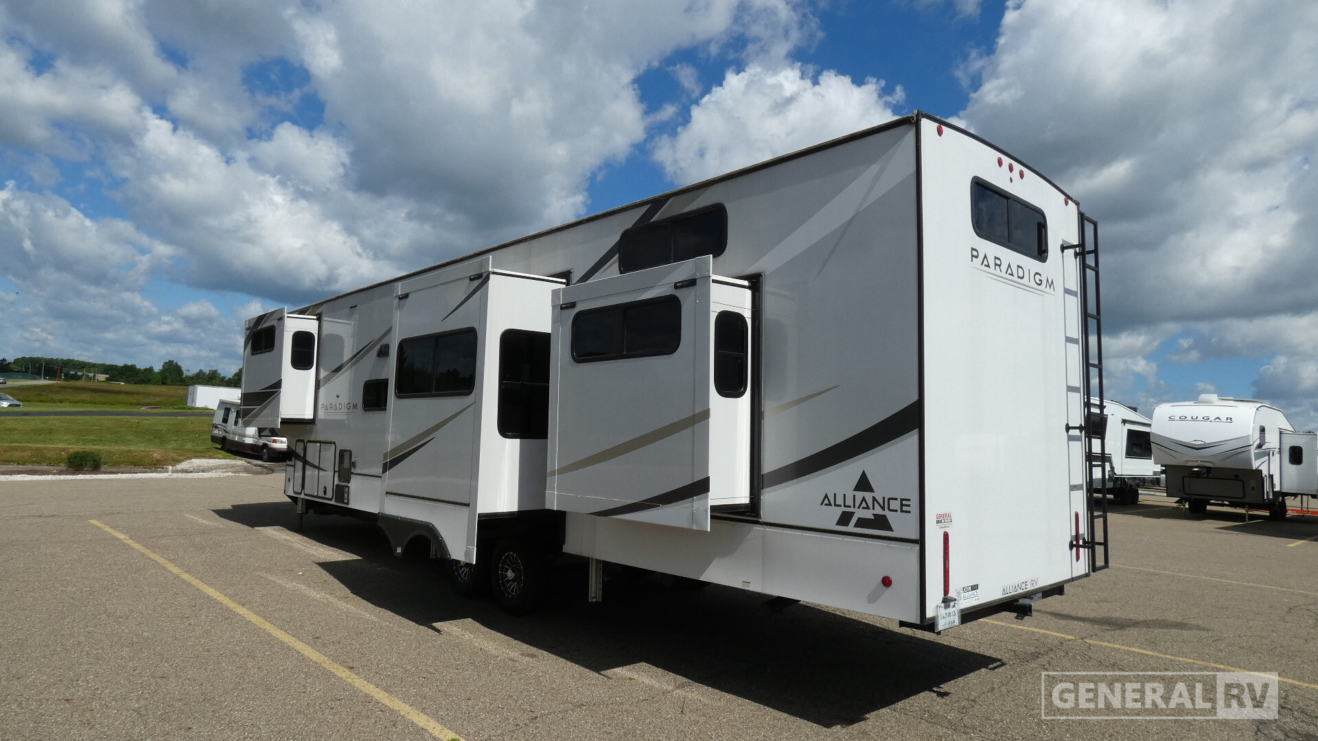 2024 Alliance Rv PARADIGM 395DS in north canton OH