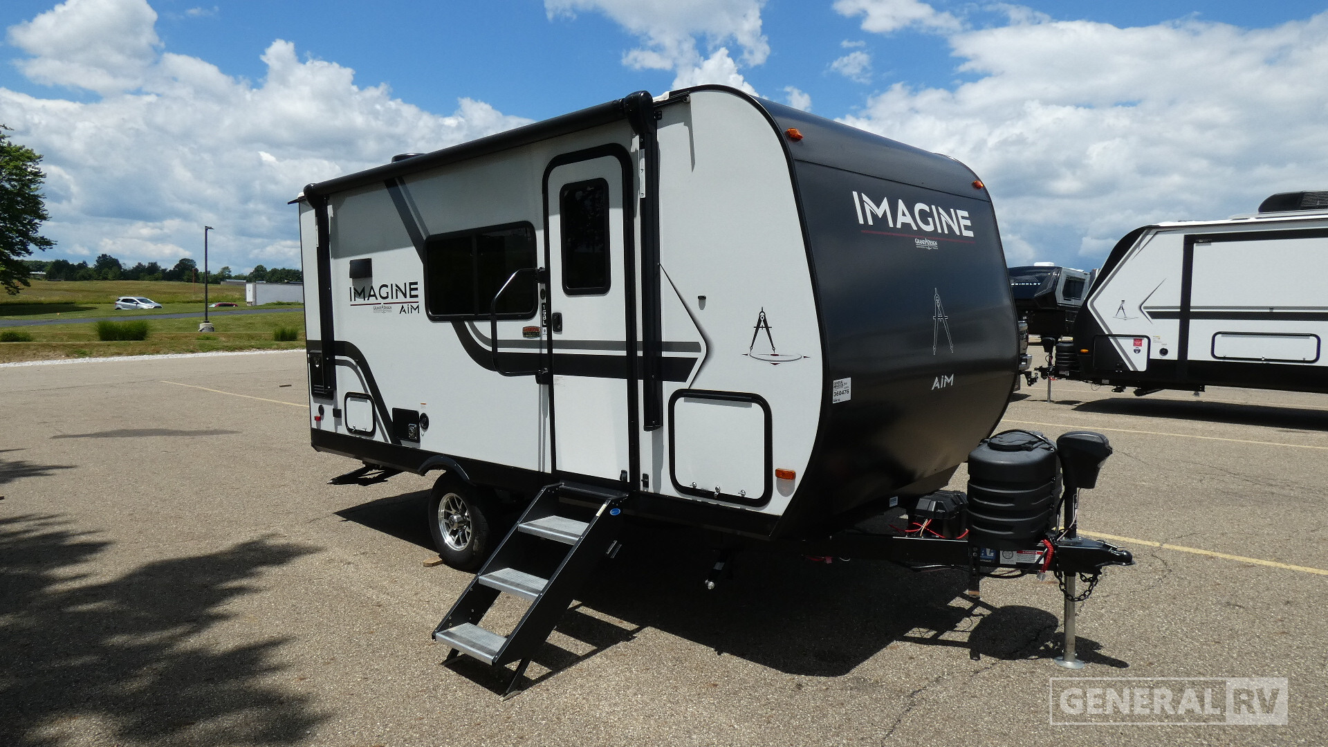 2025 Grand Design Imagine AIM 16BL in north canton OH