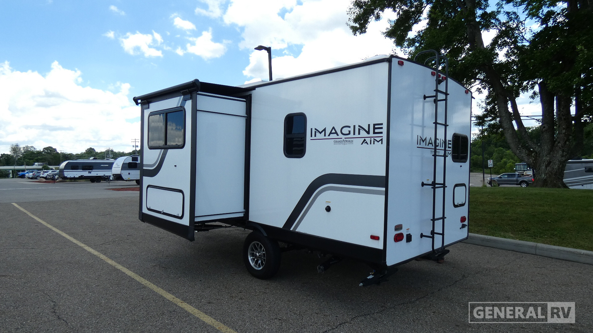 2025 Grand Design Imagine AIM 16BL in north canton OH