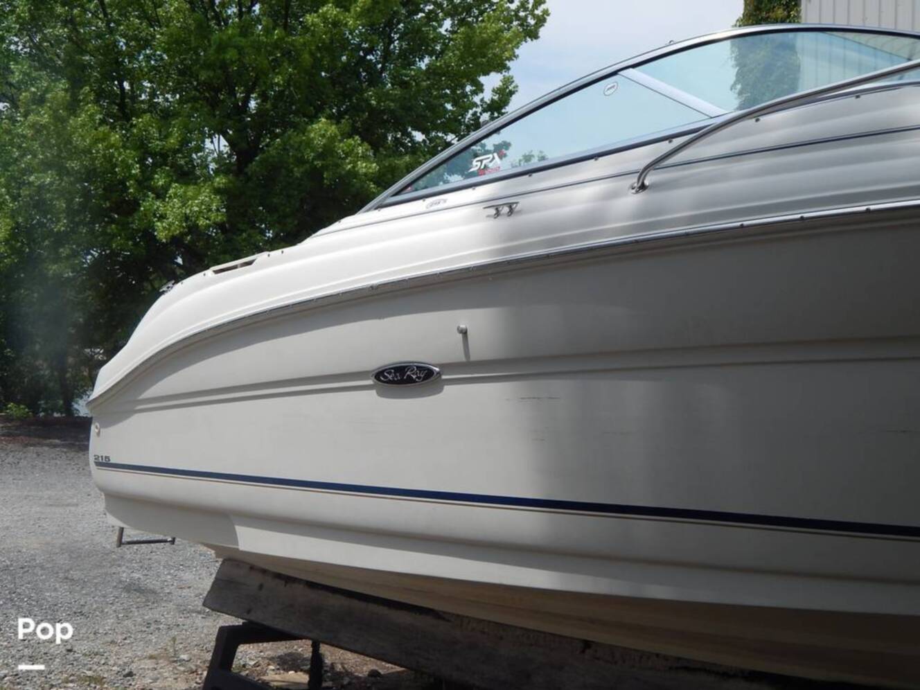 A photo of this 2004 Sea Ray 240 Sundeck