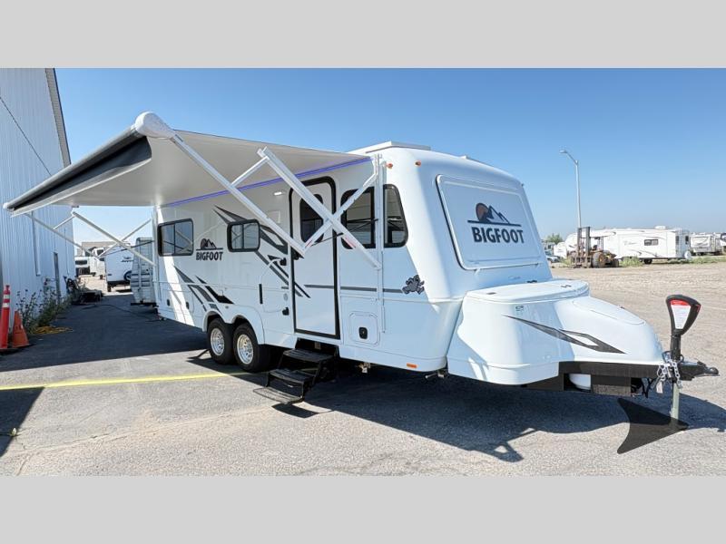 2027 Bigfoot Industries Bigfoot 2500 Series B25RQ RV