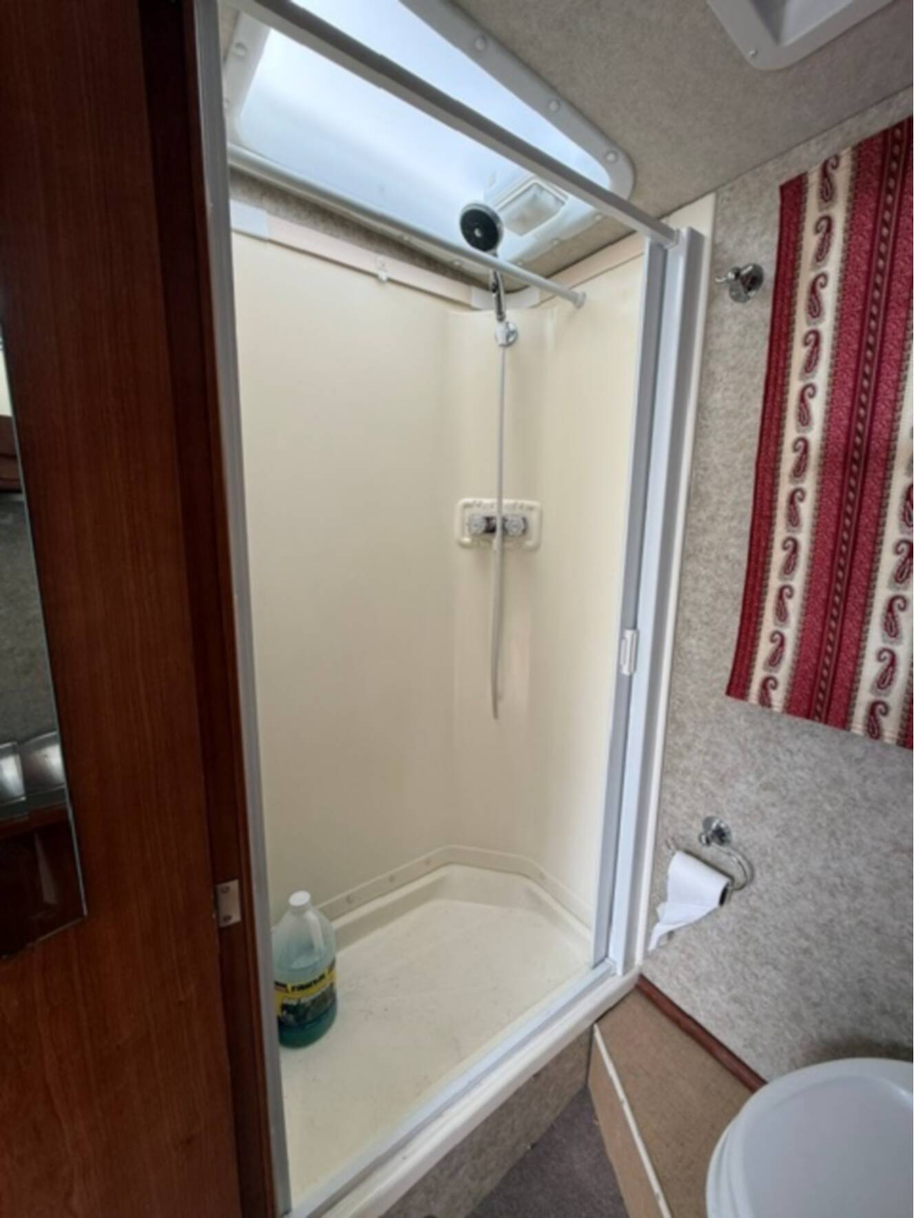 A photo of this 2009 Itasca Navion iQ 24DL