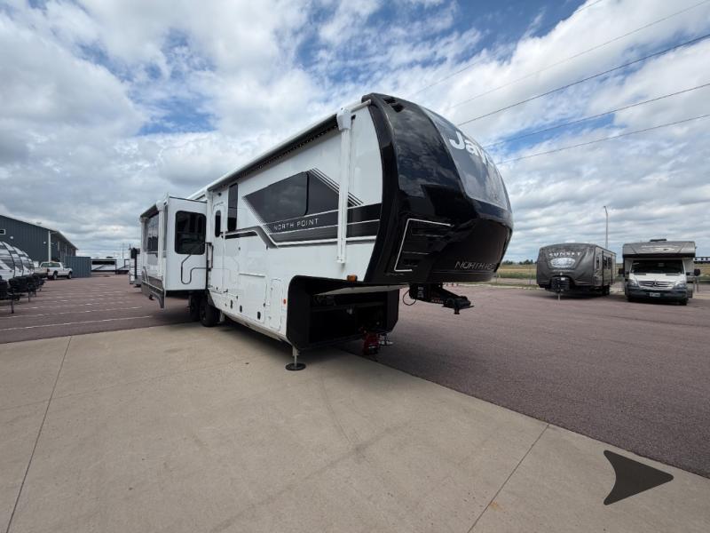 2027 Jayco North Point 310RLTS in tea SD
