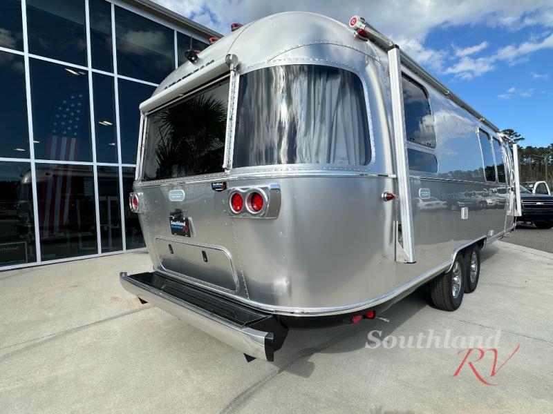 View more photos of this listing