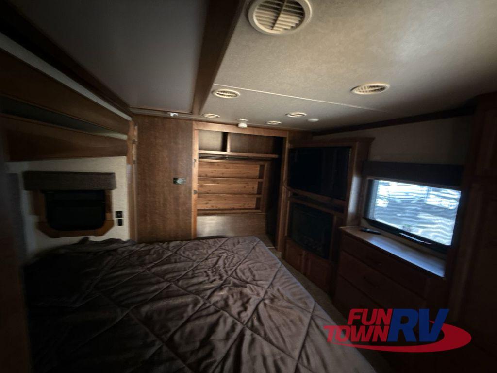 View more photos of this listing
