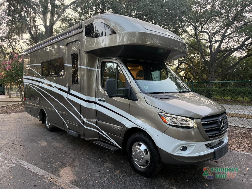 2023 Winnebago Navion 24D in seffner FL