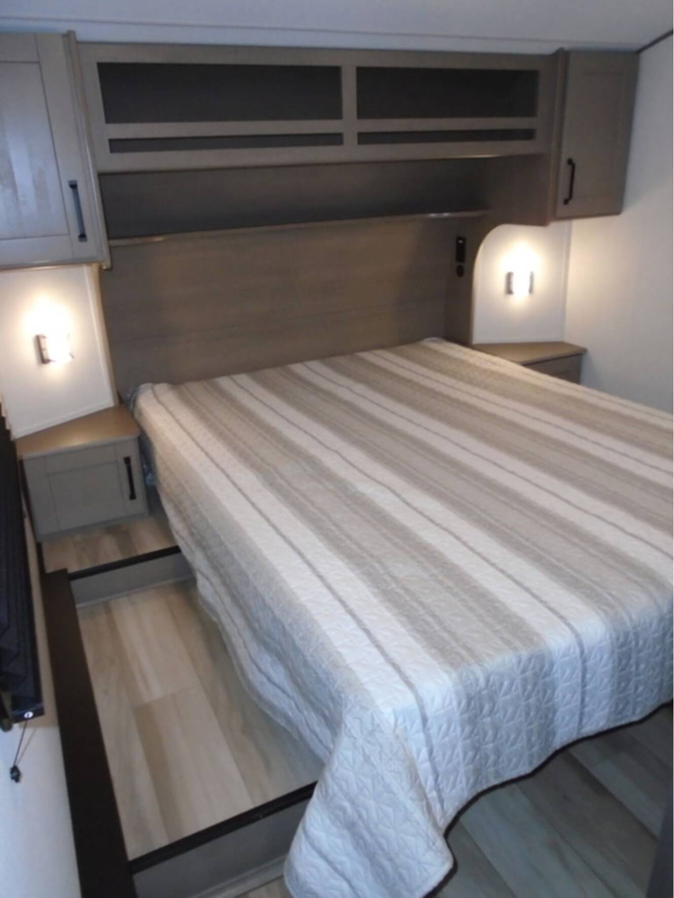 A photo of this 2026 Grand Design Reflection 100 24RL