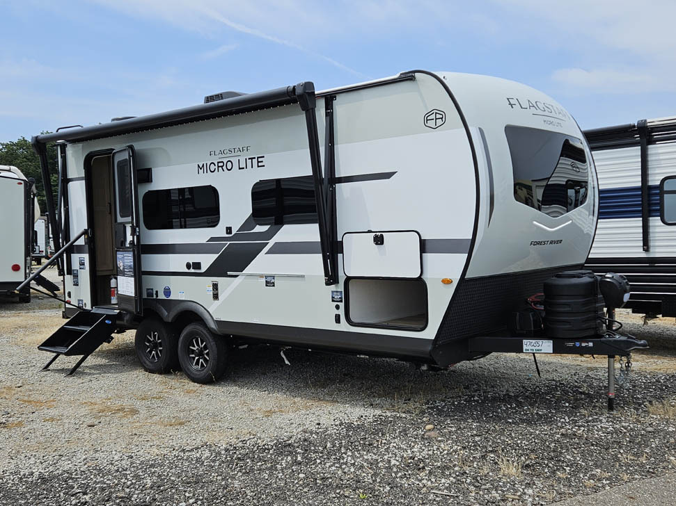 2027 Forest River Flagstaff Micro Lite 21FBRS in streetsboro OH