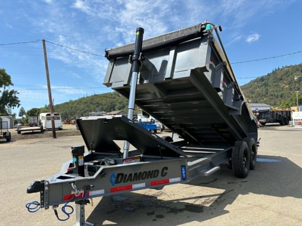 2026 Diamond C Trailers LPT207 14X82 in Roseburg, OR