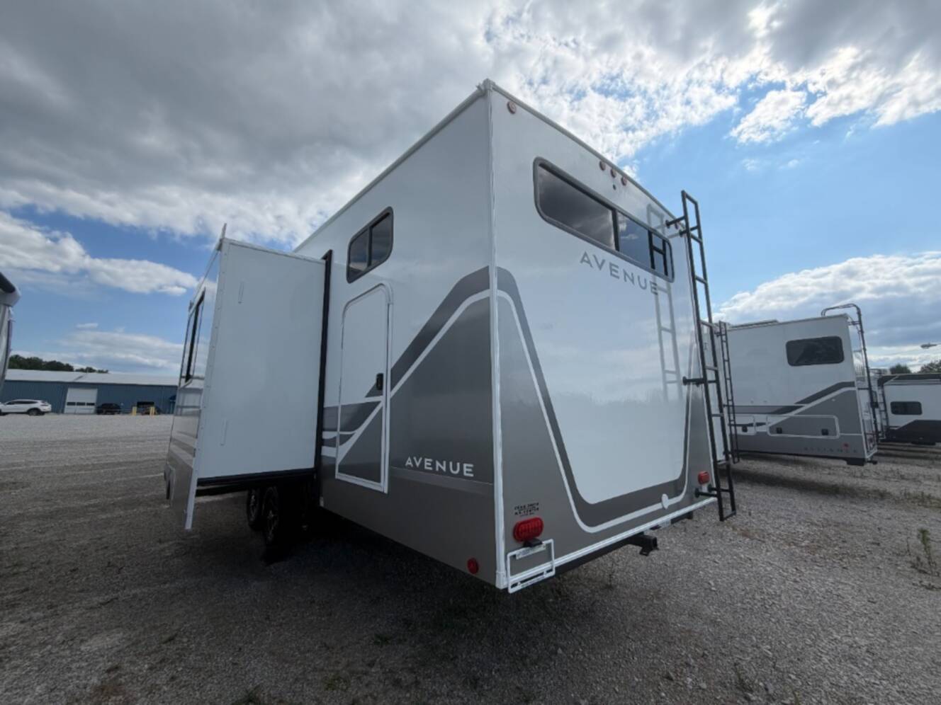 A photo of this 2027 Alliance Rv Avenue All-Access 29BH