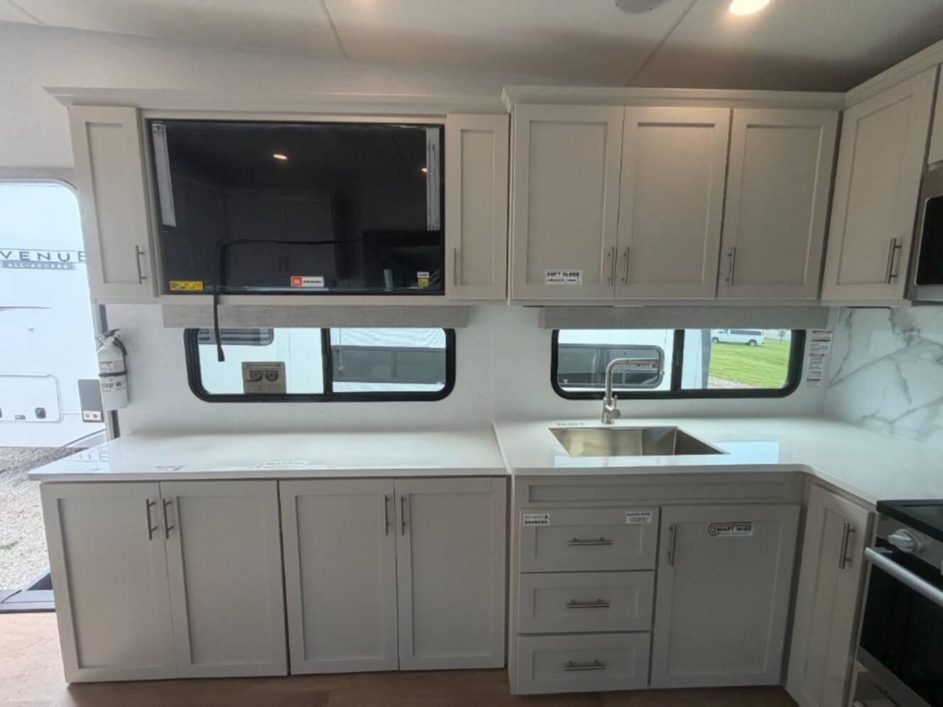 A photo of this 2027 Alliance Rv Avenue All-Access 29BH
