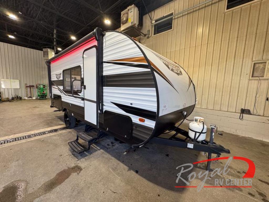 2022 Forest River Rv Wildwood FSX 179DBK in middlebury IN