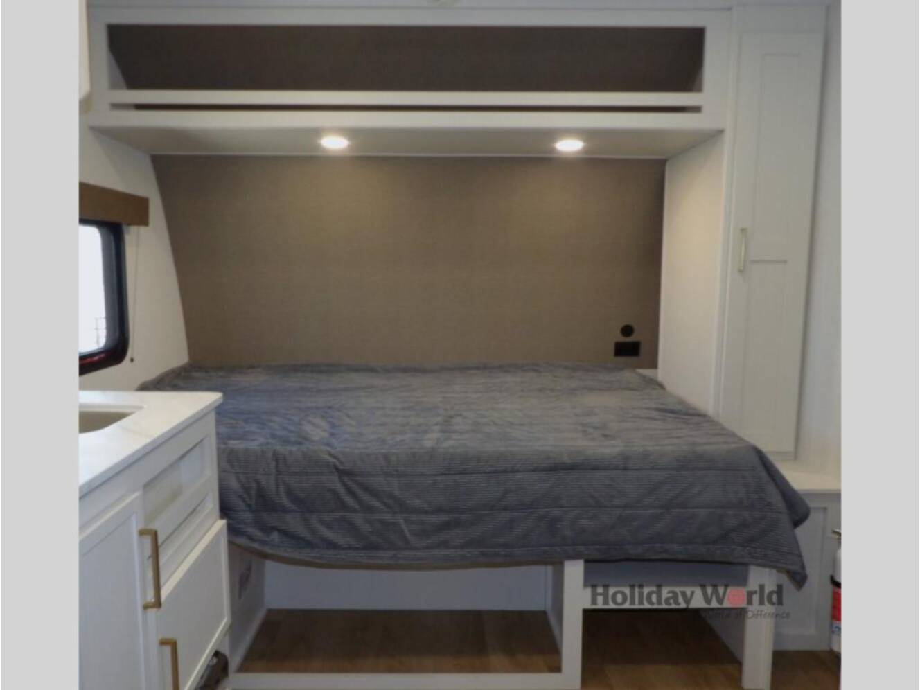 A photo of this 2027 Grand Design Transcend LITE 121RBL