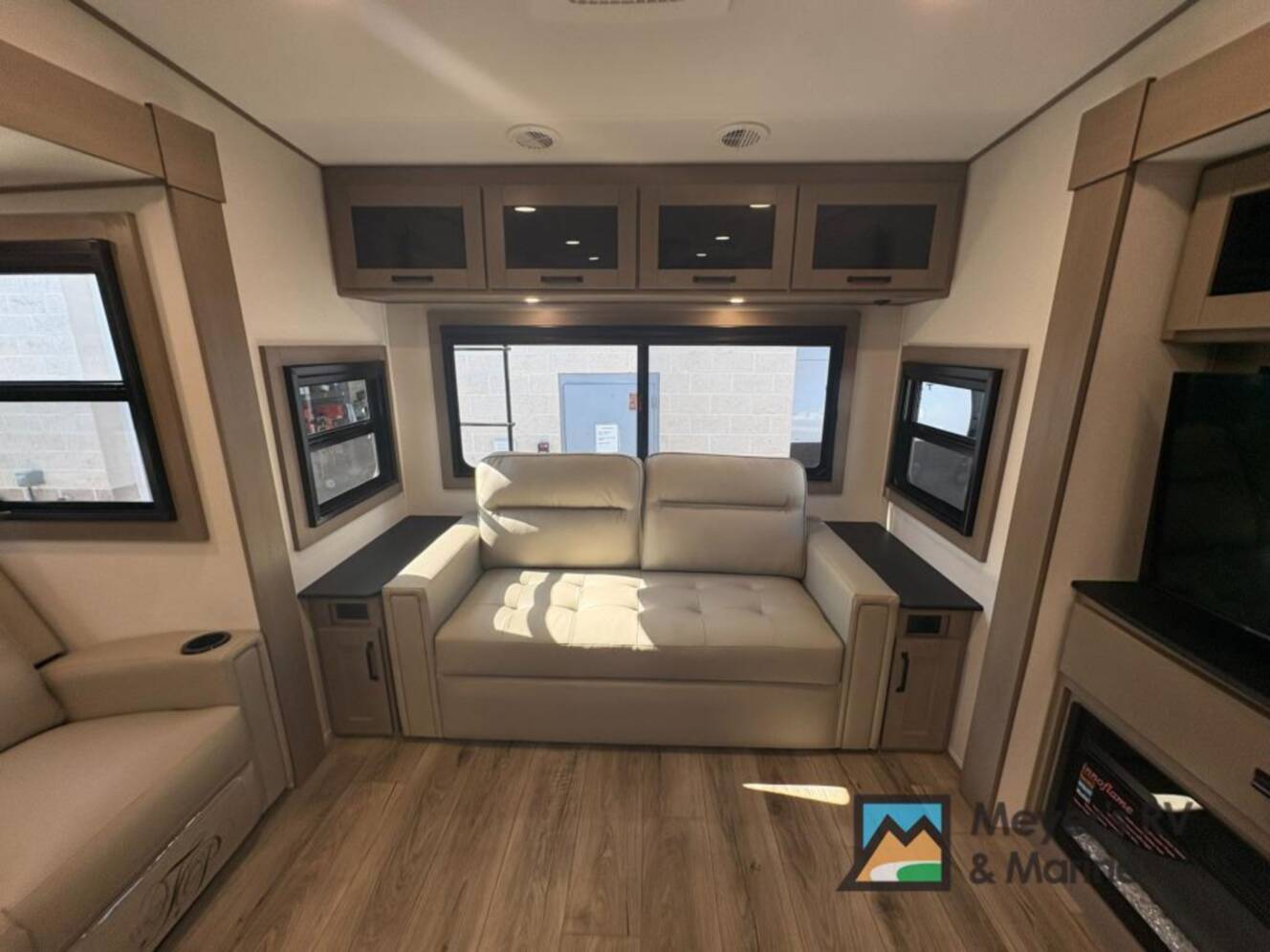A photo of this 2027 Grand Design Reflection 303RLS
