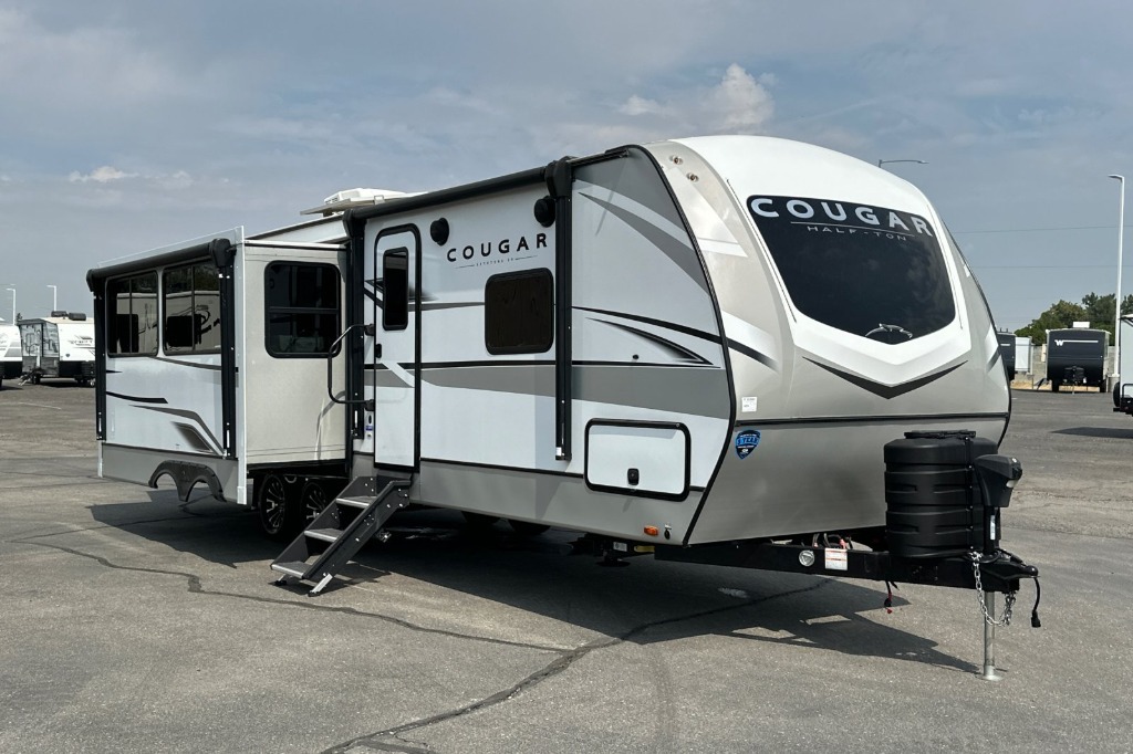 2024 Keystone Rv Cougar Half-Ton 29RLSWE in boise ID