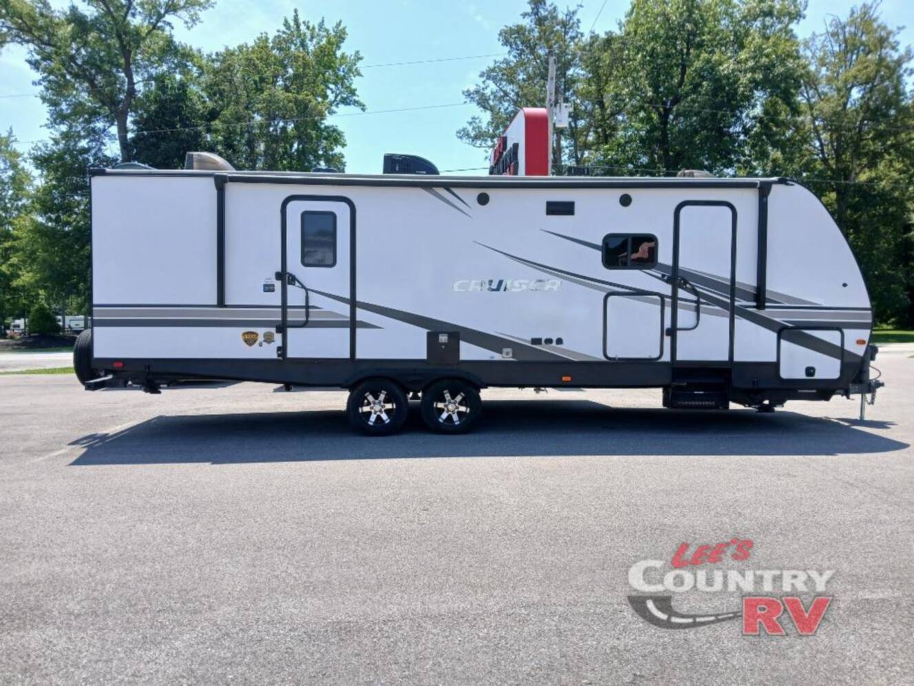 A photo of this 2022 Crossroads Rv Cruiser Aire CR28BBH