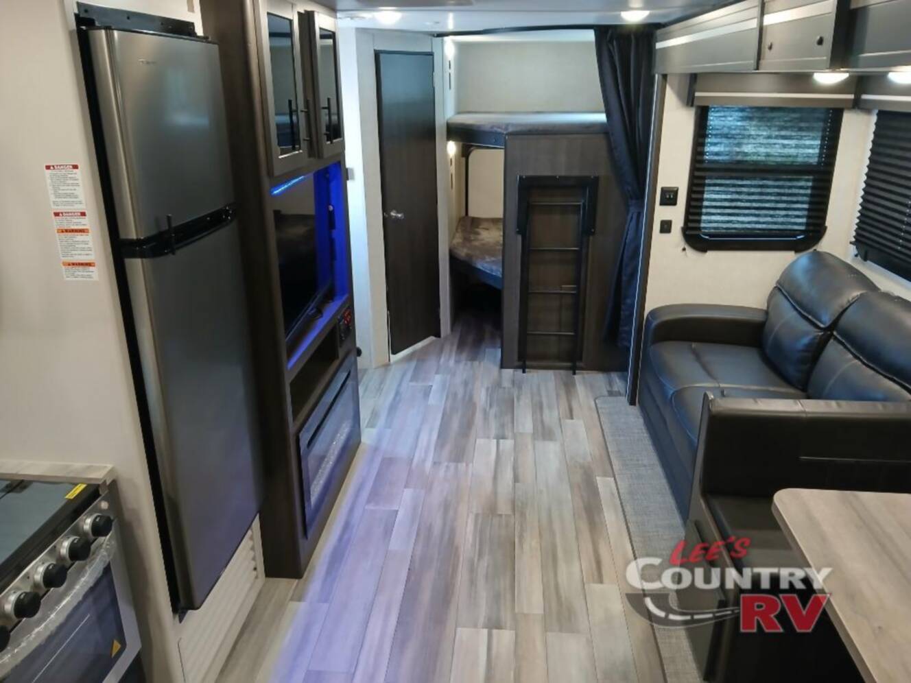 A photo of this 2022 Crossroads Rv Cruiser Aire CR28BBH