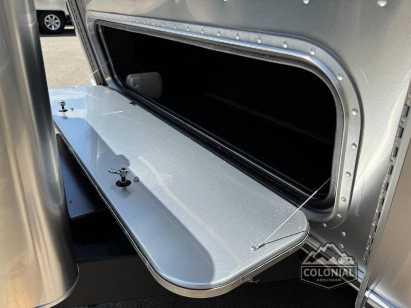A photo of this 2026 Airstream Globetrotter 25FBT Twin