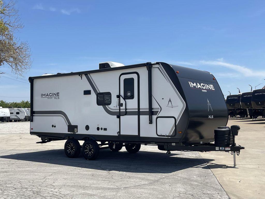 2027 Grand Design Imagine XLS 22BHE in corinth TX