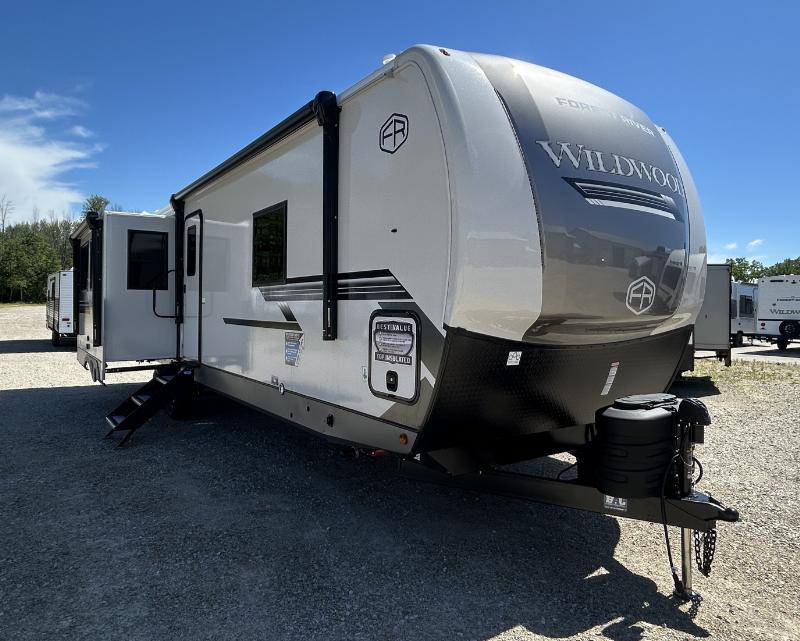 2027 Forest River Wildwood Heritage Glen 301FAM RV