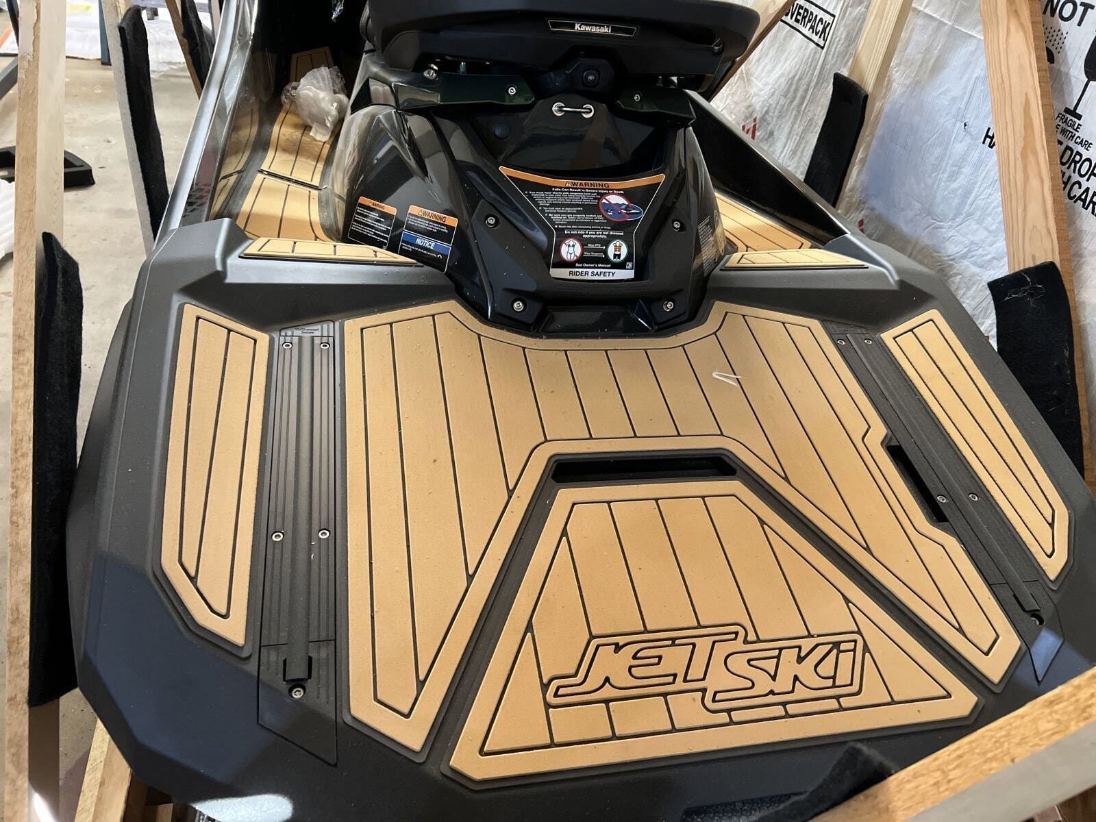 2025 Kawasaki JET SKI Ultra 160 LX in valley AL