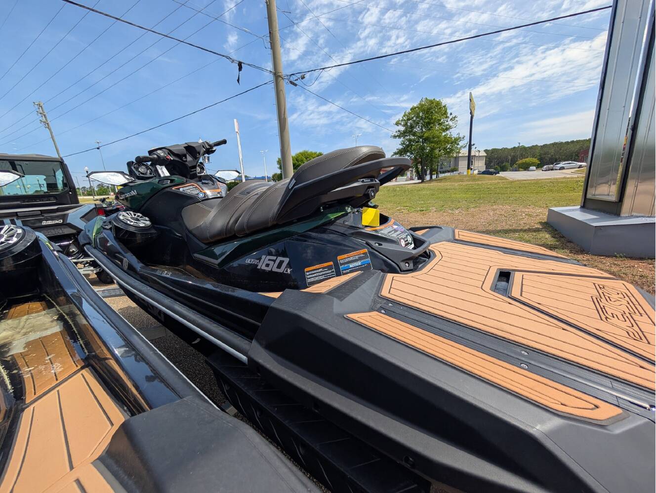 A photo of this 2025 Kawasaki JET SKI Ultra 160 LX
