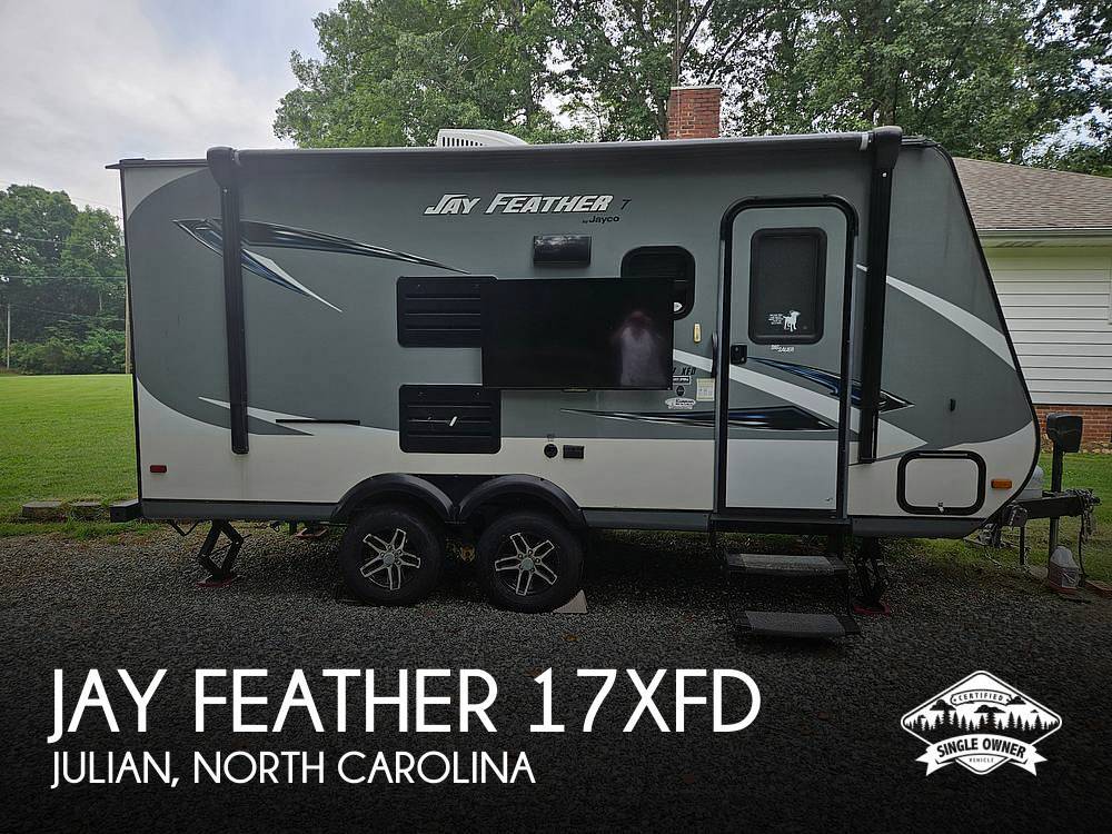 2016 Jayco Jay Feather 17XFD in julian NC