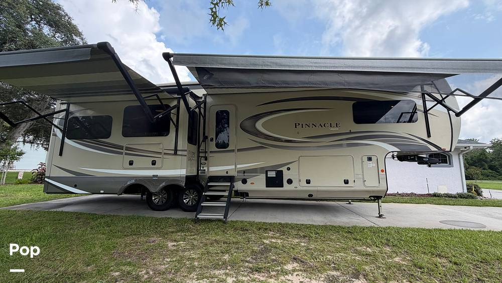 2020 Jayco Pinnacle 36SSWS in lecanto FL