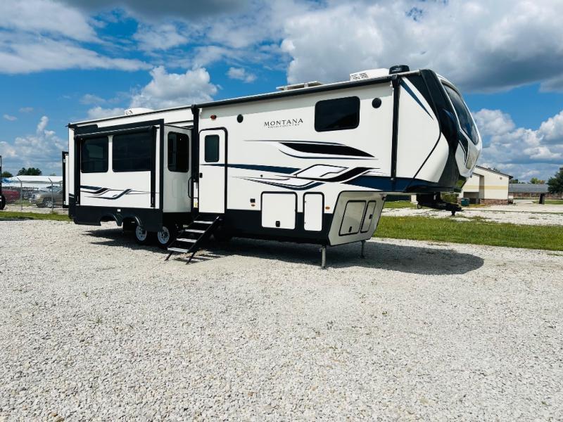 2023 Keystone Montana High Country 335BH in lamoni IA