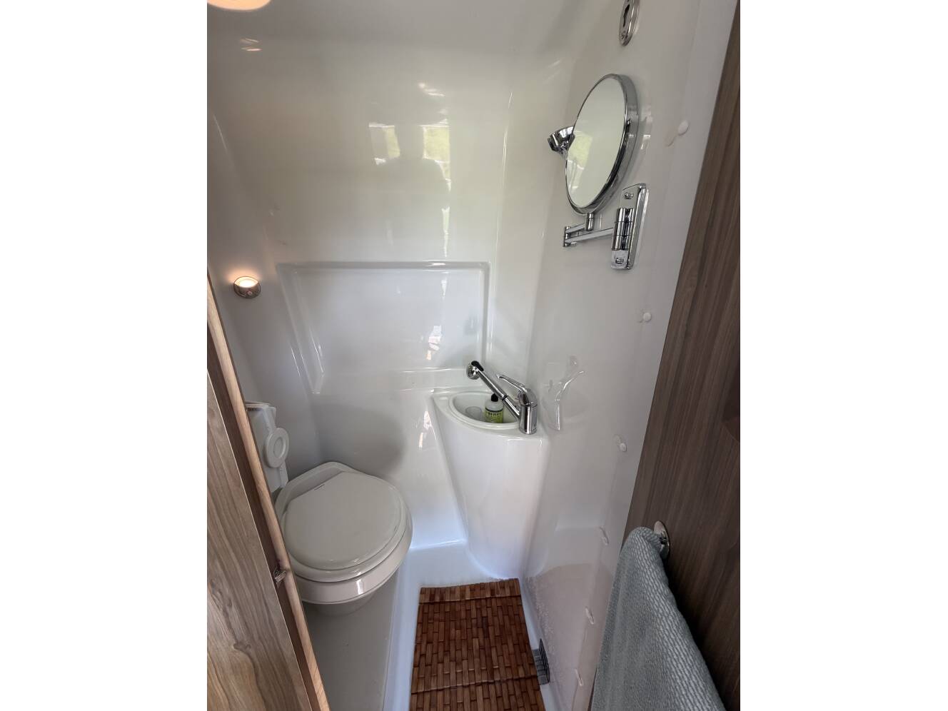 A photo of this 2022 Airstream TOMMY BAHAMA INTERSTATE 19