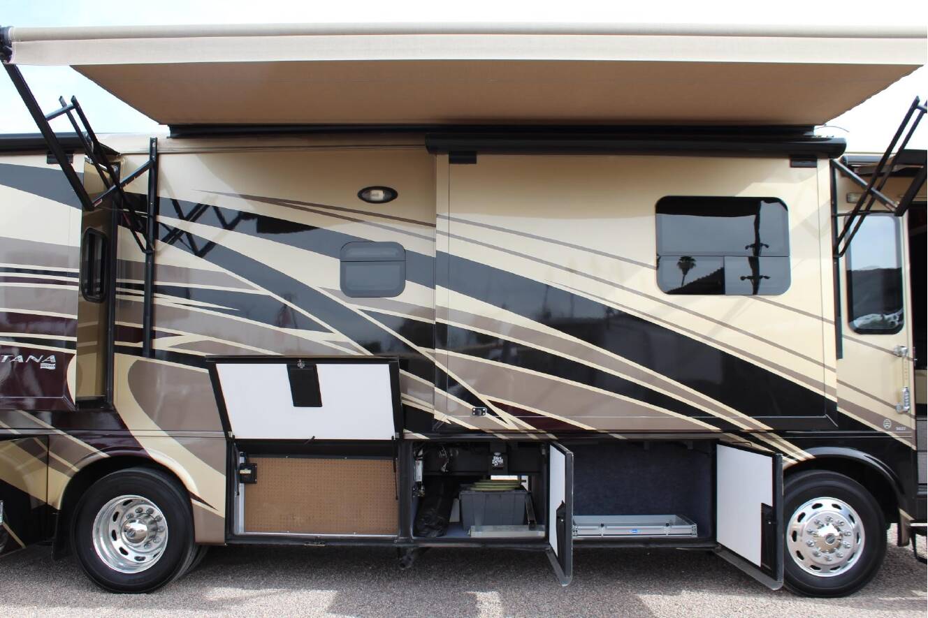 A photo of this 2016 Newmar VENTANA 3427