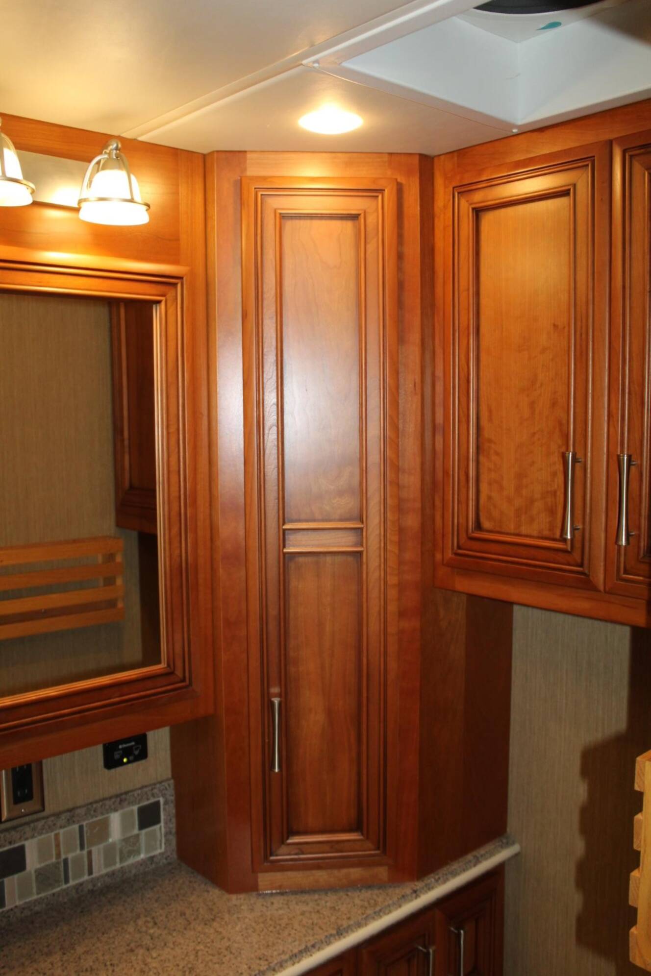 A photo of this 2016 Newmar VENTANA 3427